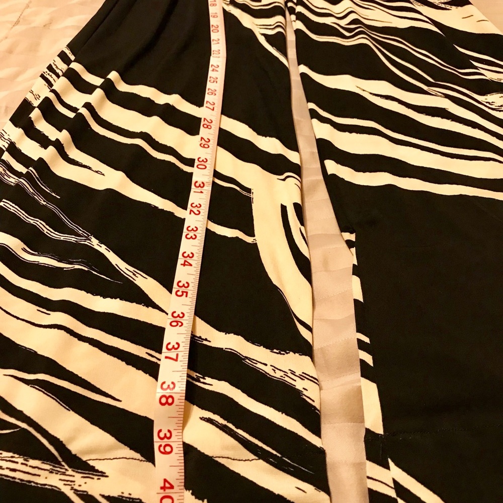 Jumpsuit - Picture 7 of 8